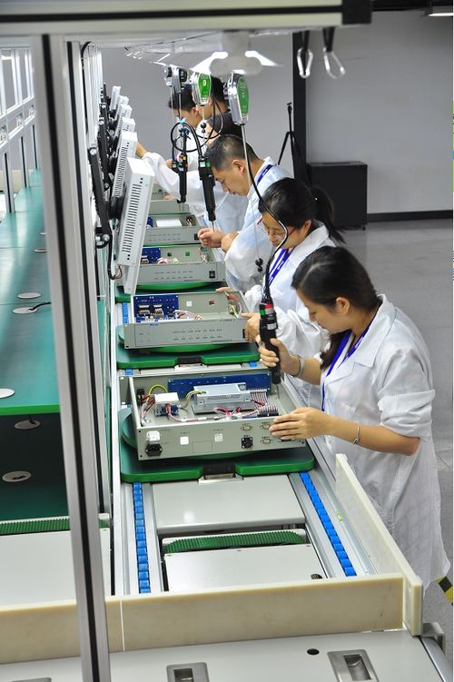 重慶農(nóng)商行念好“敢、愿、能”三字訣 傾力服務(wù)小微企業(yè)